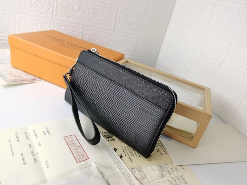 Louis Vuitton Wallets Purse QuickDry 88005