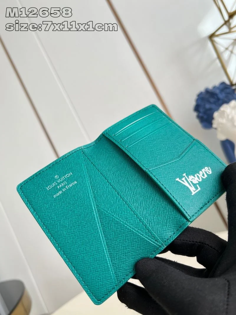 Sporty Louis Vuitton Wallets Purse 40989