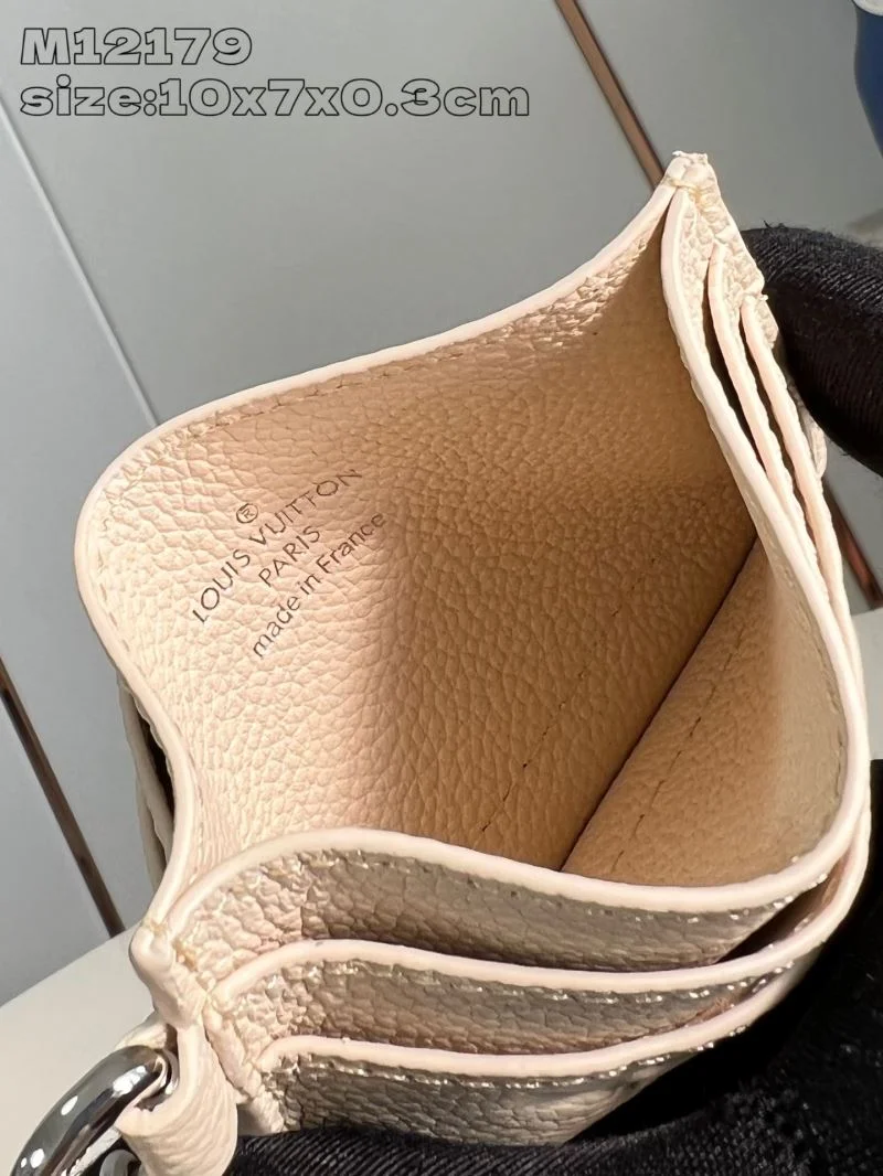 Louis Vuitton Wallets Purse StreetReady 40939