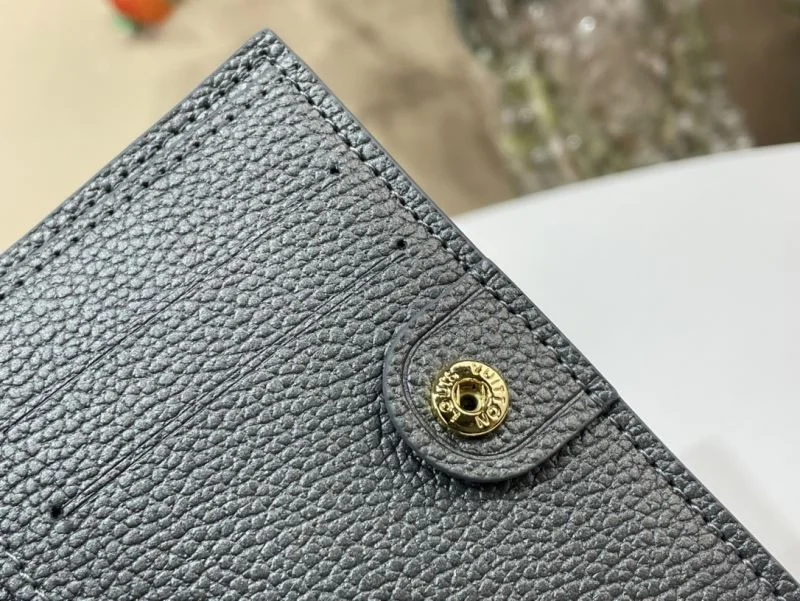 UrbanChic Louis Vuitton Wallets Purse 40945