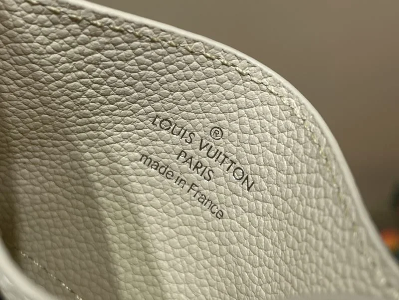 Louis Vuitton Wallets Purse Comfortable 40942