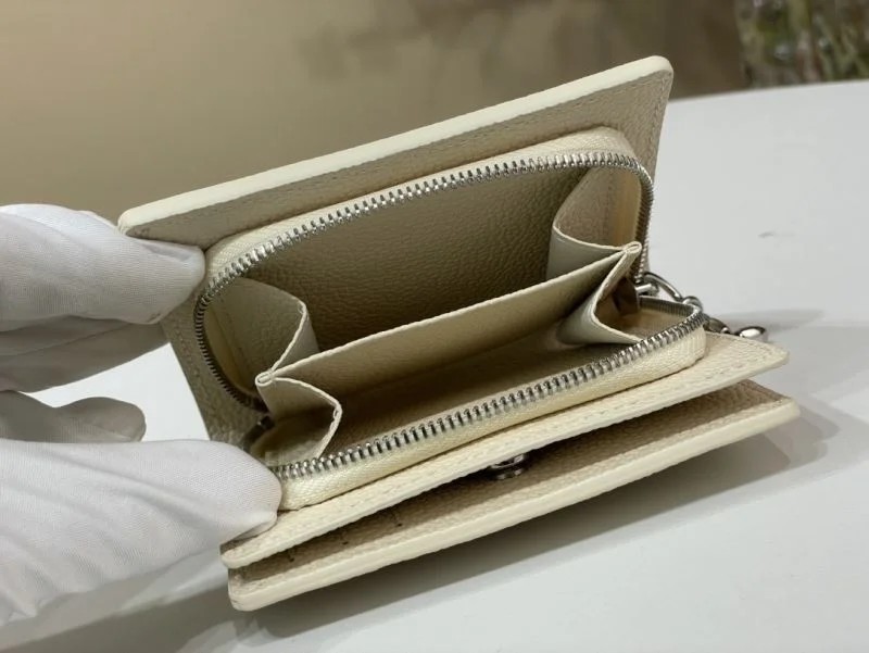 UrbanChic Louis Vuitton Wallets Purse 40938