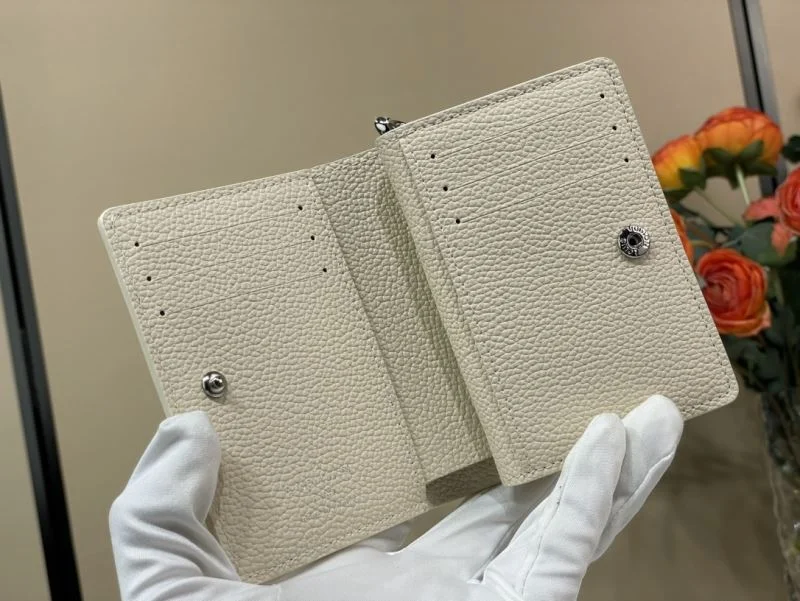 UrbanChic Louis Vuitton Wallets Purse 40938