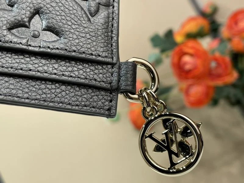 Louis Vuitton Wallets Purse WellDesigned 40922