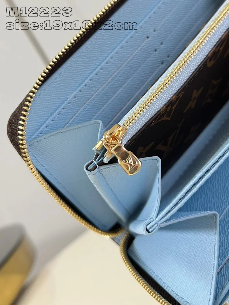 Bright Louis Vuitton Wallets Purse 40905