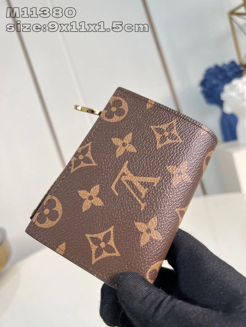 Snug Louis Vuitton Wallets Purse 40886