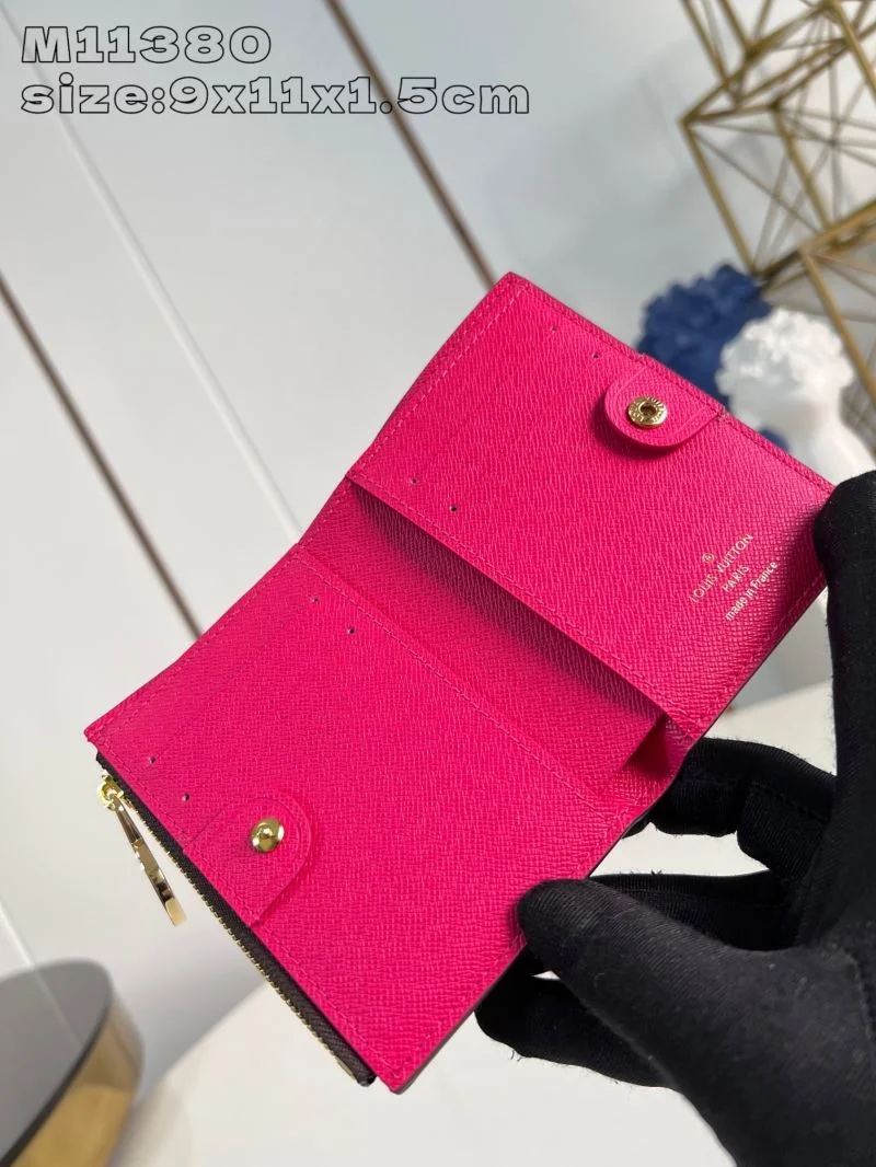 Snug Louis Vuitton Wallets Purse 40886