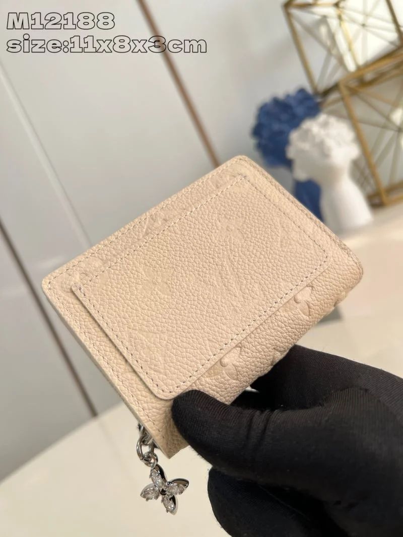 Soft Louis Vuitton Wallets Purse 40868