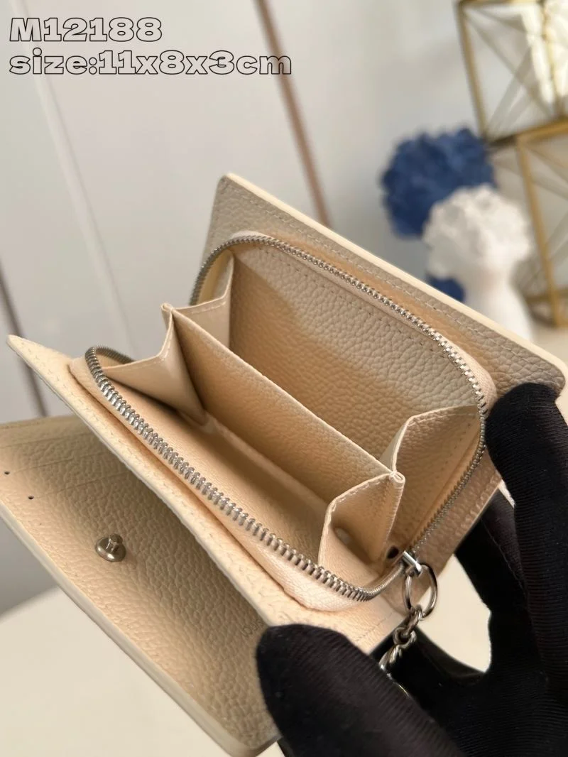 Soft Louis Vuitton Wallets Purse 40868