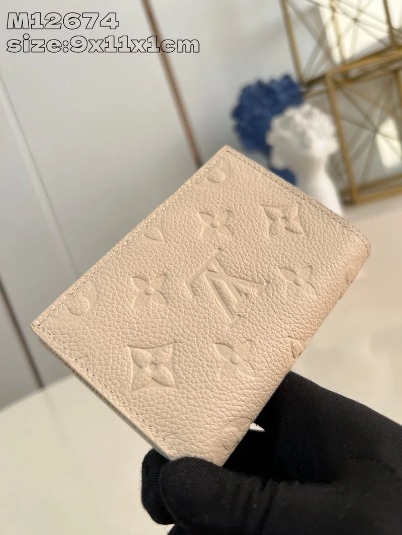 Seasonal Louis Vuitton Wallets Purse 40857