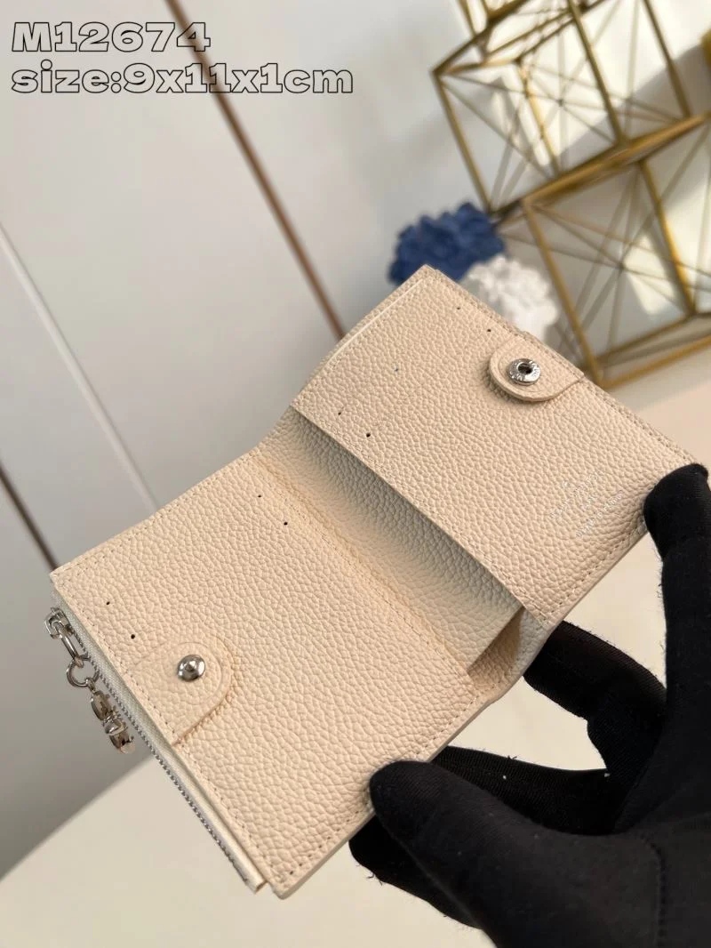 Seasonal Louis Vuitton Wallets Purse 40857