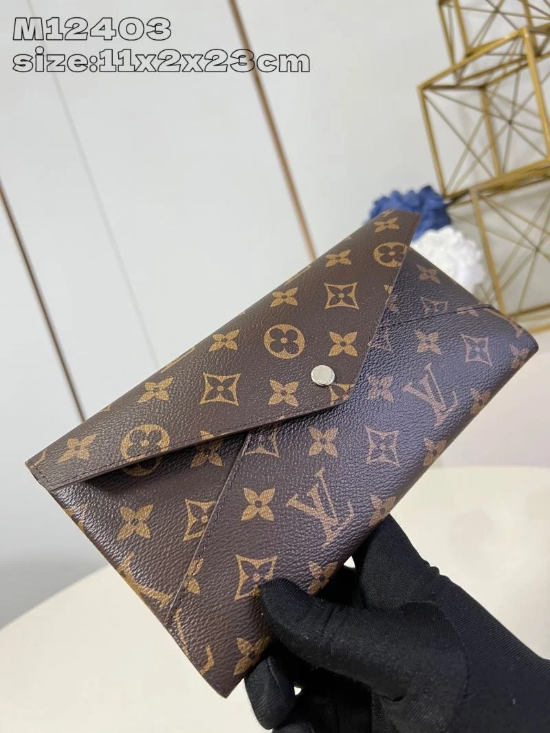 Resilient Louis Vuitton Wallets Purse 40888