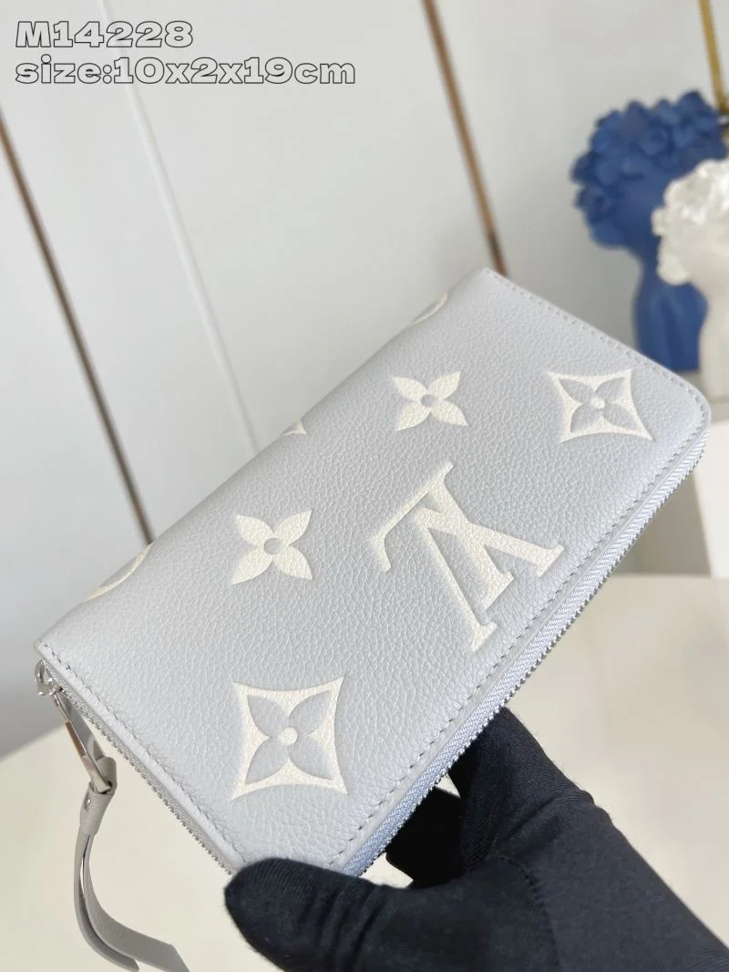 Louis Vuitton Wallets Purse Unisex 40236