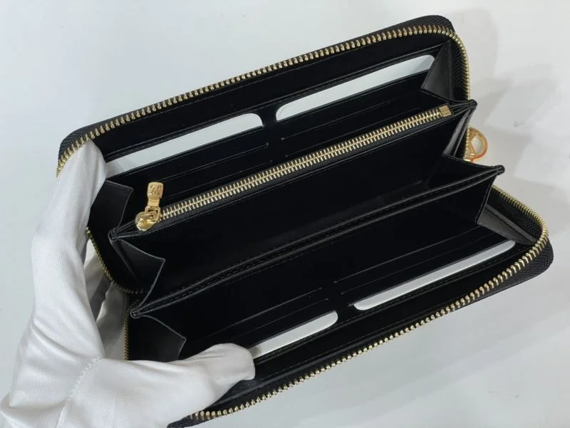 Lightweight Louis Vuitton Wallets Purse 40234