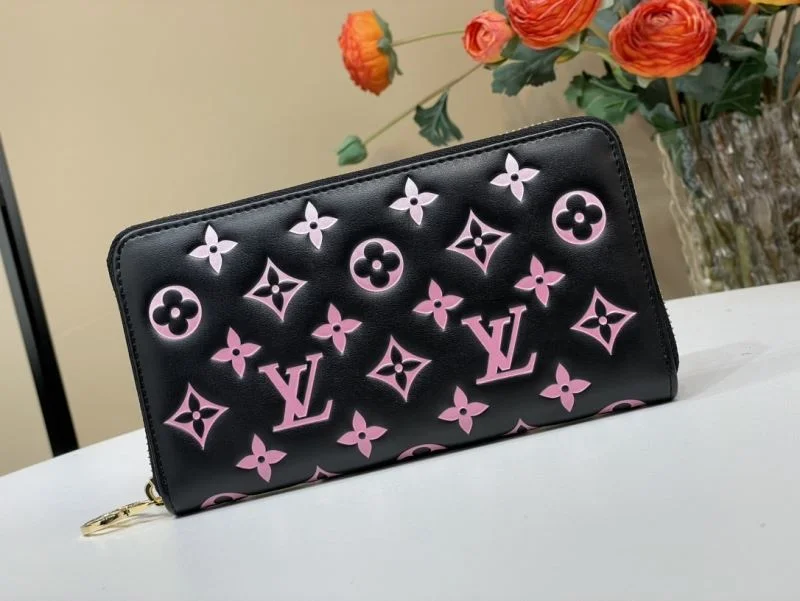 EyeCatching Louis Vuitton Wallets Purse 40231