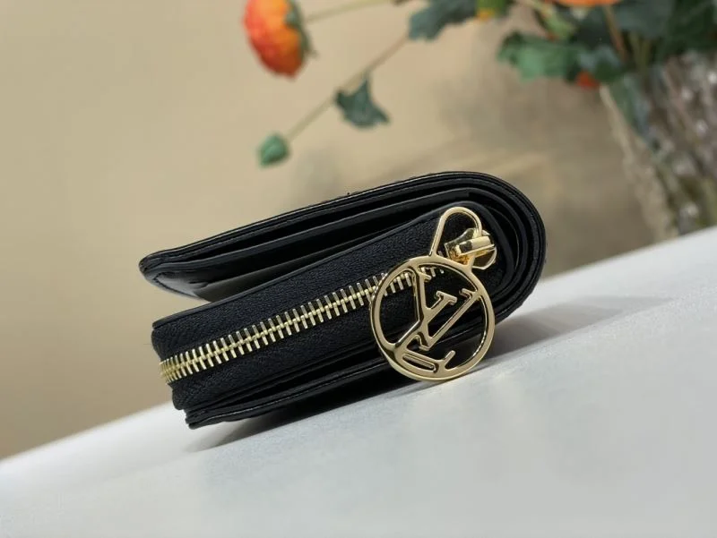 Louis Vuitton Wallets Purse Fashionable 40303
