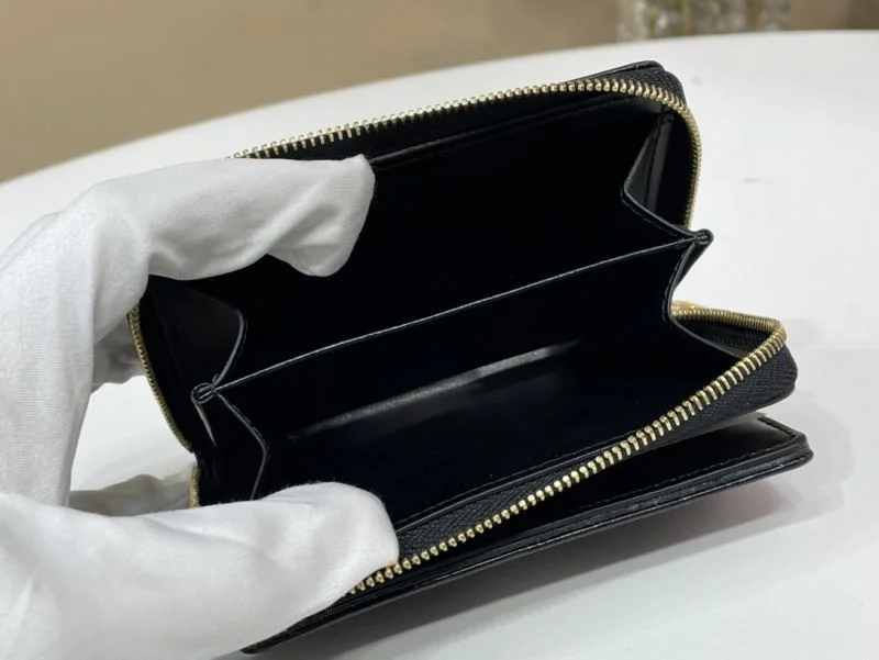 Louis Vuitton Wallets Purse Fashionable 40303