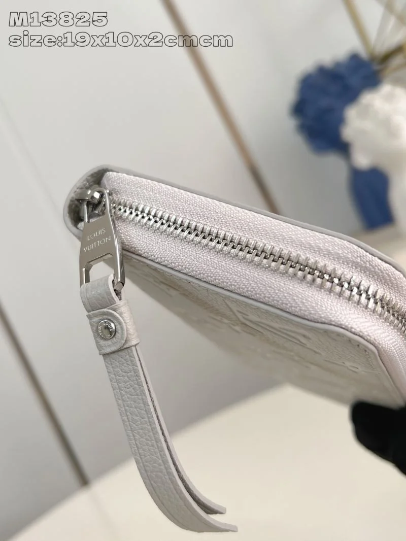 Functional Louis Vuitton Wallets Purse 40215
