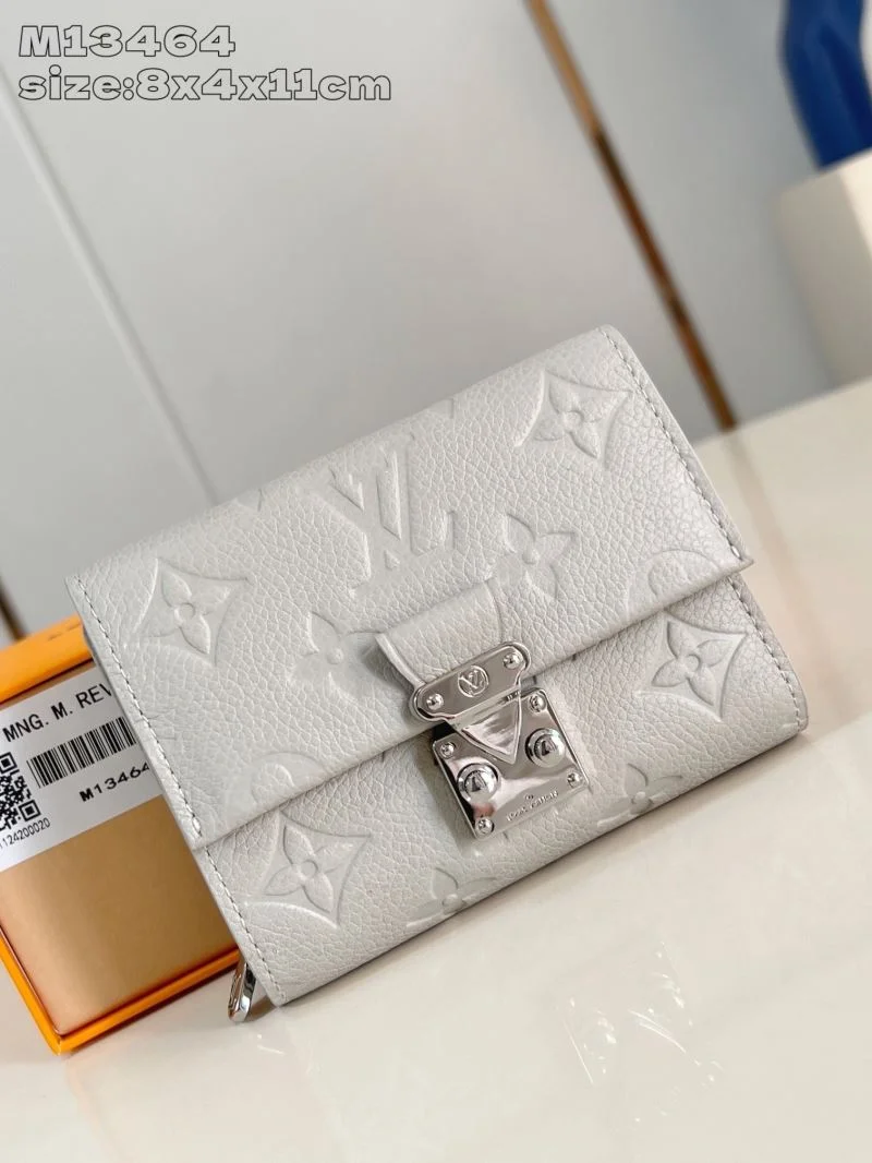 Louis Vuitton Wallets Purse Resilient 40226