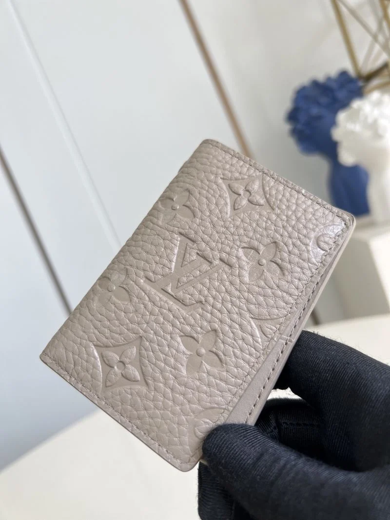 Louis Vuitton Wallets Purse Cozy 40216