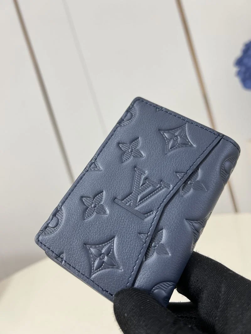 EyeCatching Louis Vuitton Wallets Purse 40239