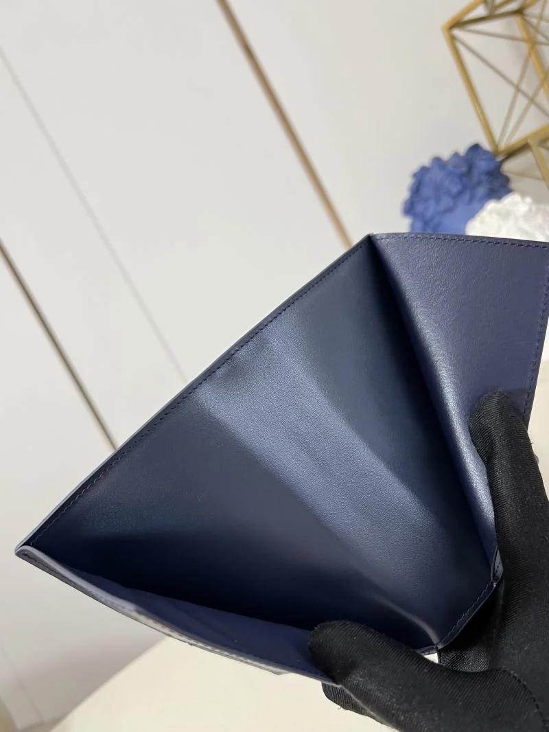 Louis Vuitton Wallets Purse Lightweight 40219