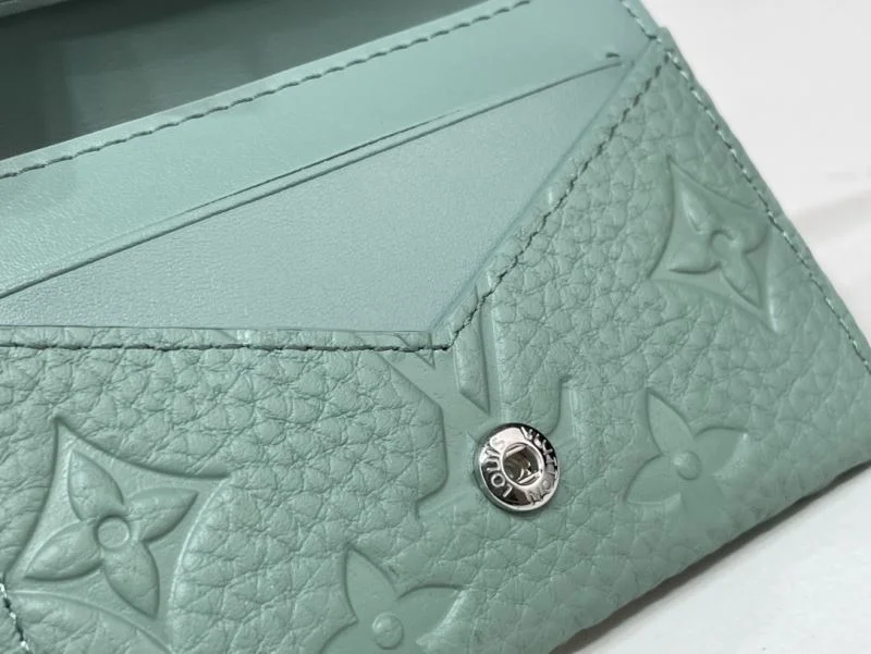 ZipUp Louis Vuitton Wallets Purse 40200