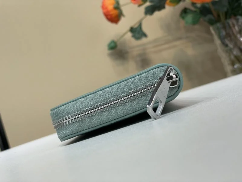 SmoothTexture Louis Vuitton Wallets Purse 40199
