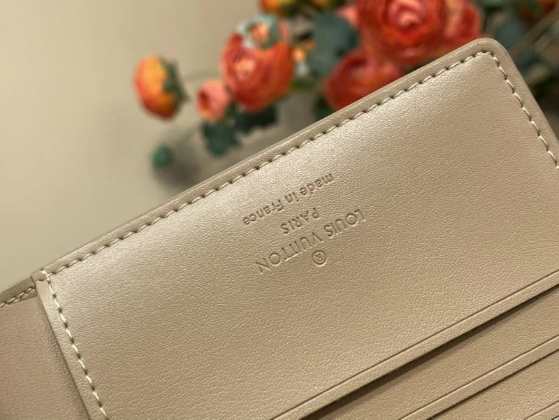 MoistureWicking Louis Vuitton Wallets Purse 40229