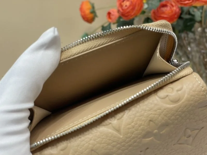 Louis Vuitton Wallets Purse Durable 40190