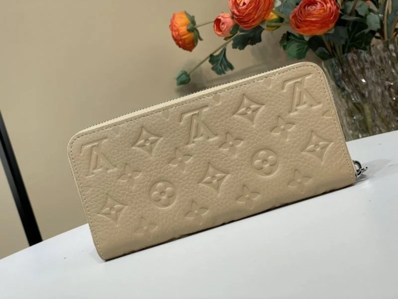 Louis Vuitton Wallets Purse Sophisticated 40182