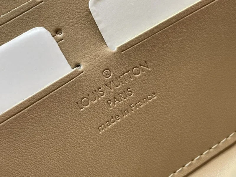 Louis Vuitton Wallets Purse Sophisticated 40182