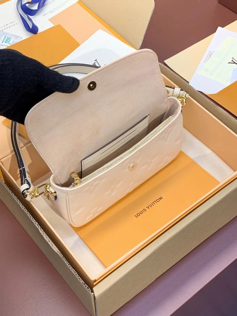 Louis Vuitton Wallets Purse Functional 69250