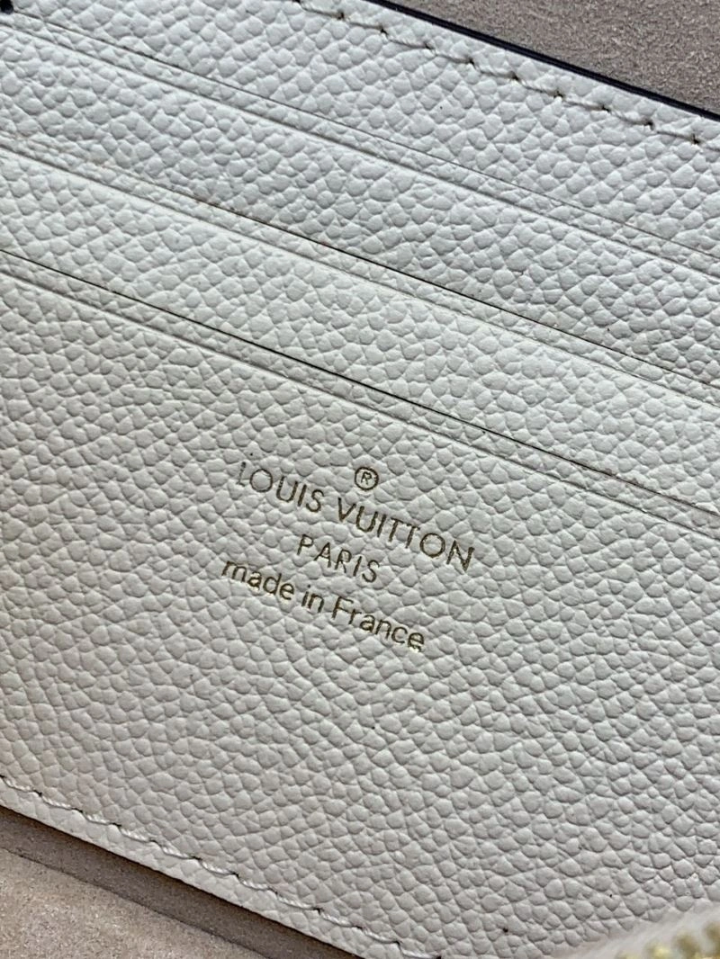 Louis Vuitton Wallets Purse Functional 69250