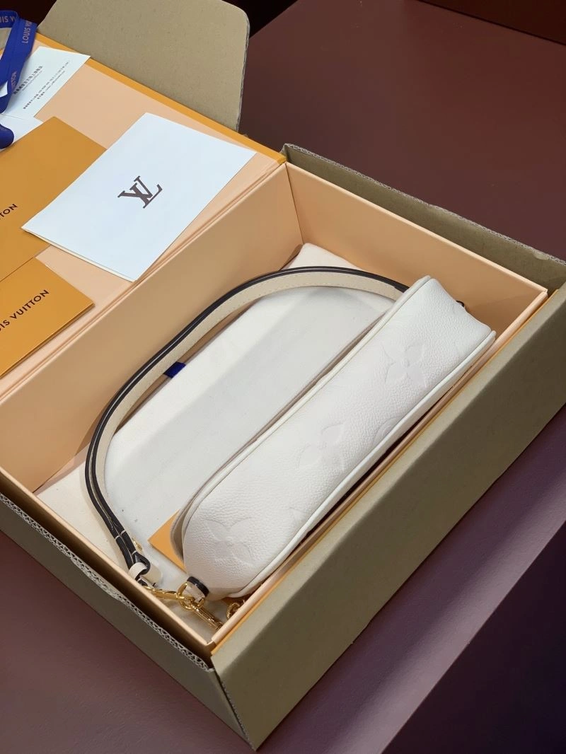 Louis Vuitton Wallets Purse Functional 69250