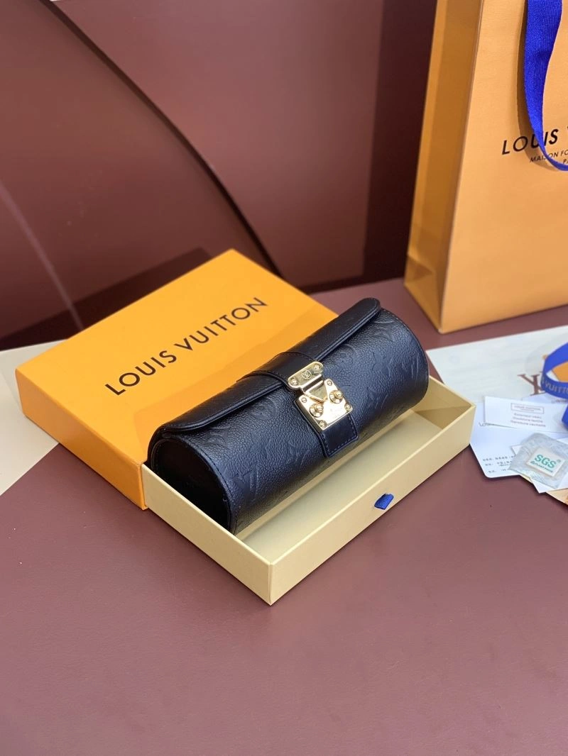 Louis Vuitton Wallets Purse Resilient 69221
