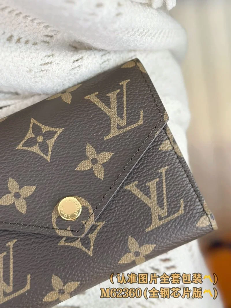 Louis Vuitton Wallets Purse Lightweight 37685