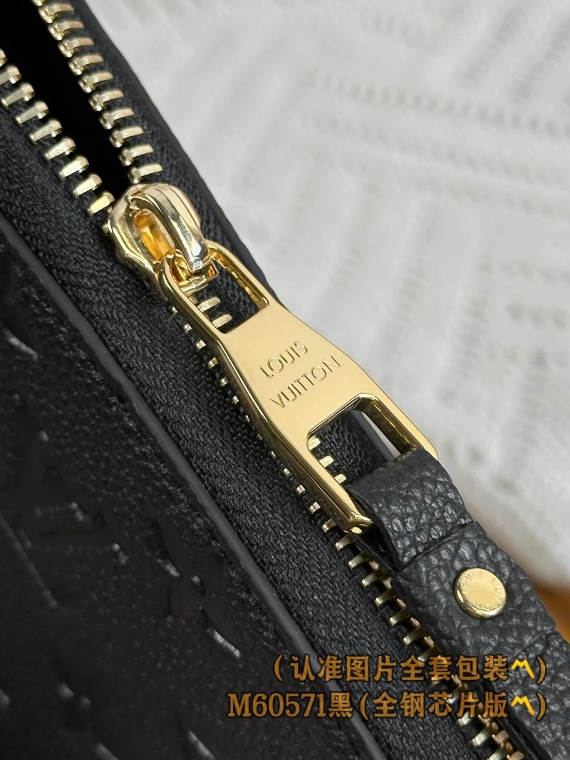 Sporty Louis Vuitton Wallets Purse 69146