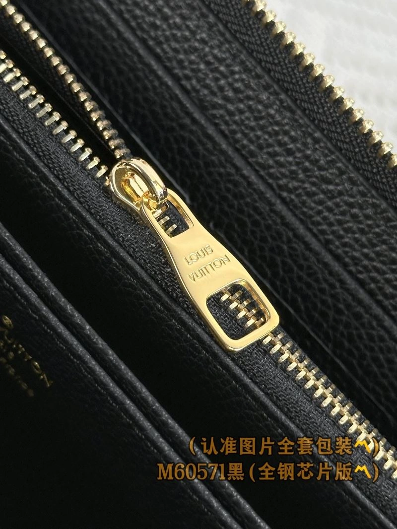 Sporty Louis Vuitton Wallets Purse 69146
