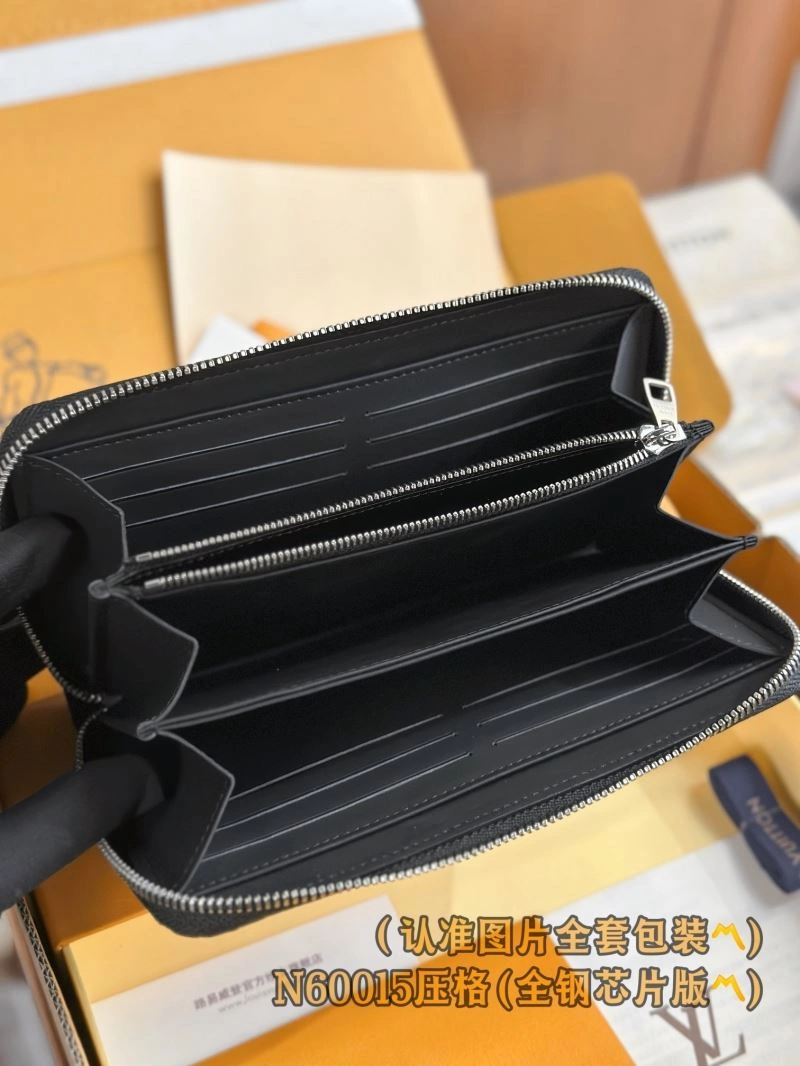 Bold Louis Vuitton Wallets Purse 69132