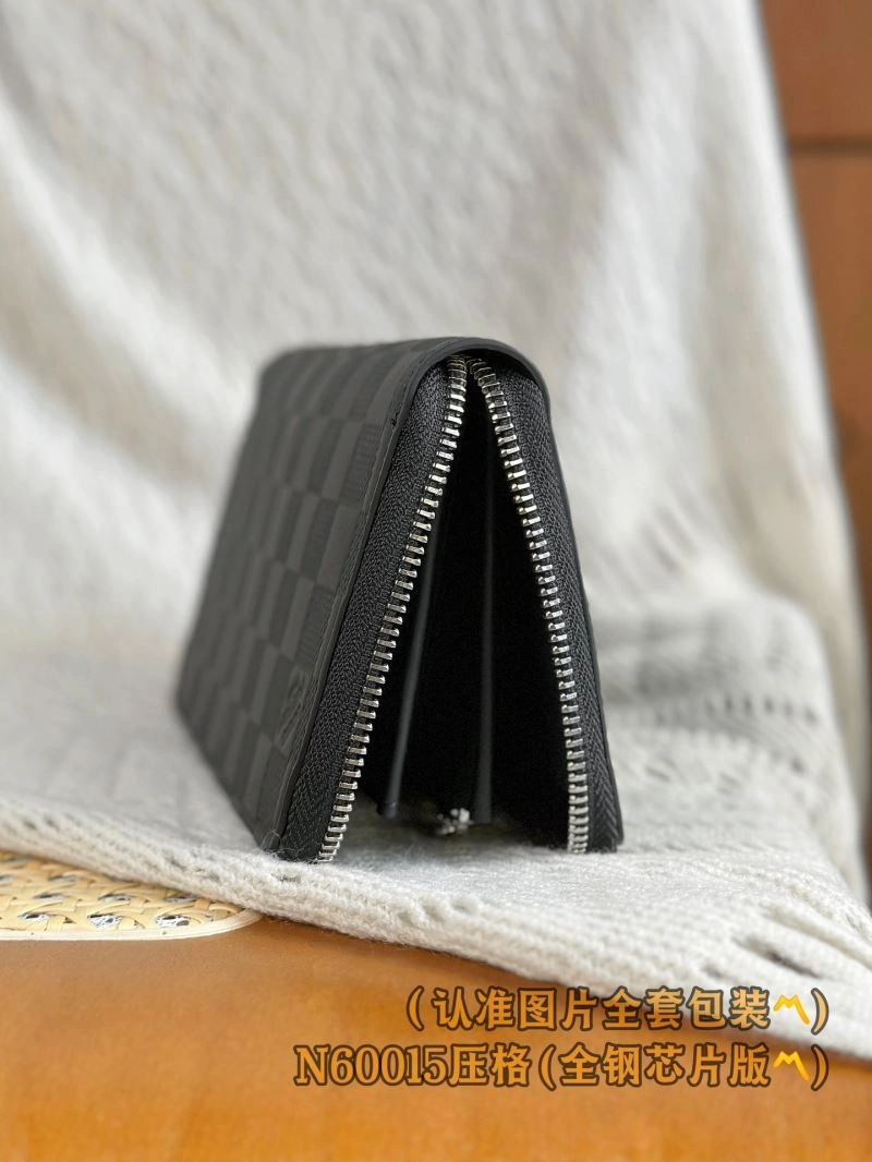 Bold Louis Vuitton Wallets Purse 69132