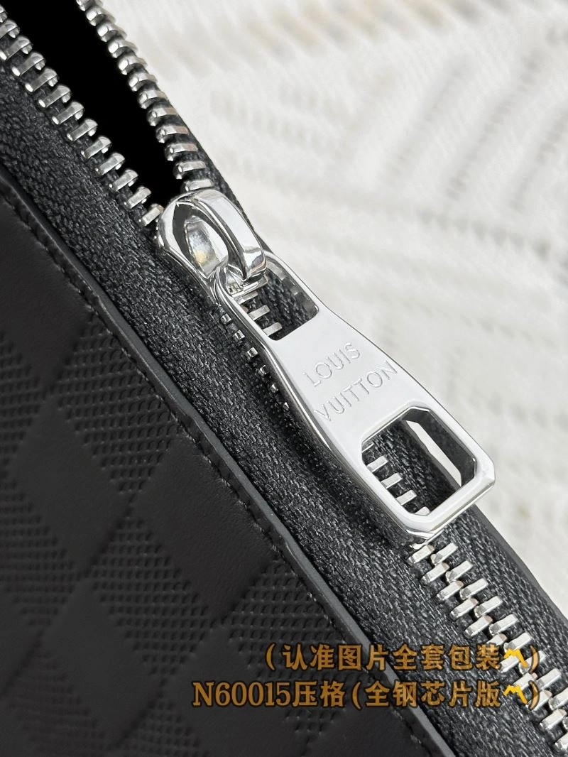 Bold Louis Vuitton Wallets Purse 69132