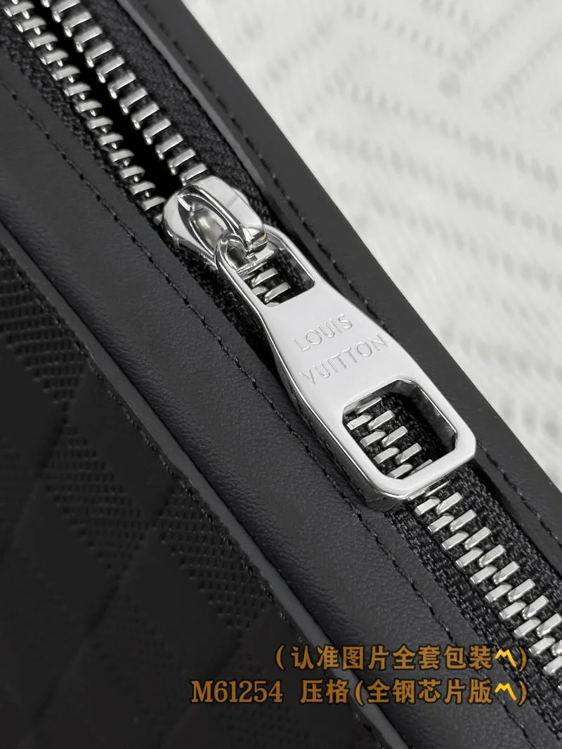 Breathable Louis Vuitton Wallets Purse 37686