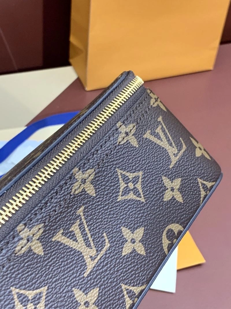 Louis Vuitton Wallets Purse Sustainable 69163