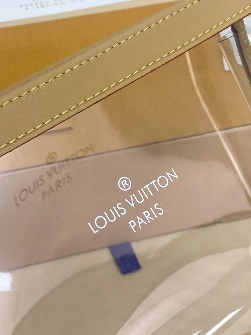 EasyMatch Louis Vuitton Wallets Purse 37659