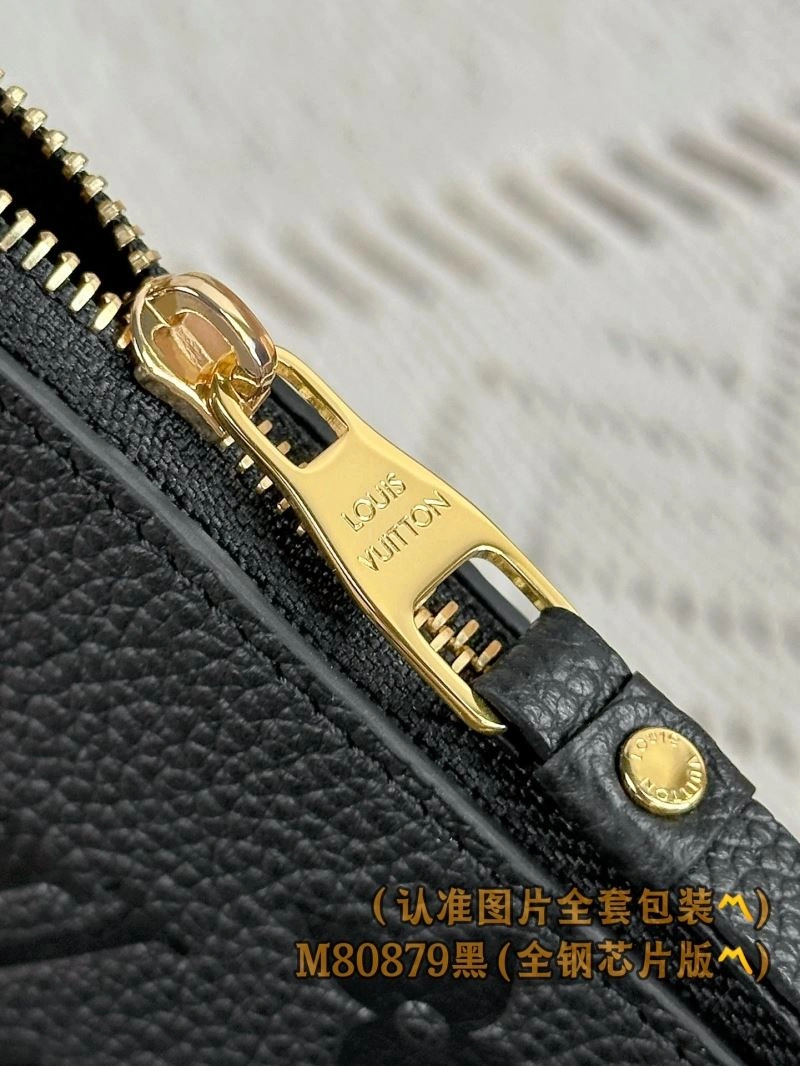 Sporty Louis Vuitton Wallets Purse 66302
