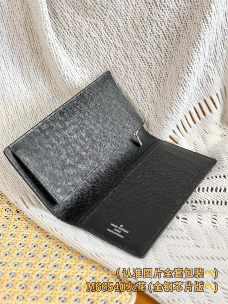 Louis Vuitton Wallets Purse Versatile 66324