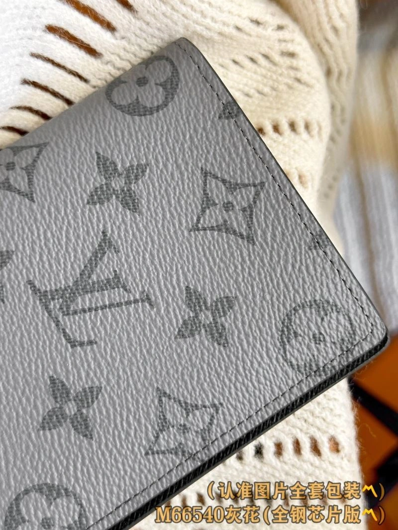 Louis Vuitton Wallets Purse Versatile 66324