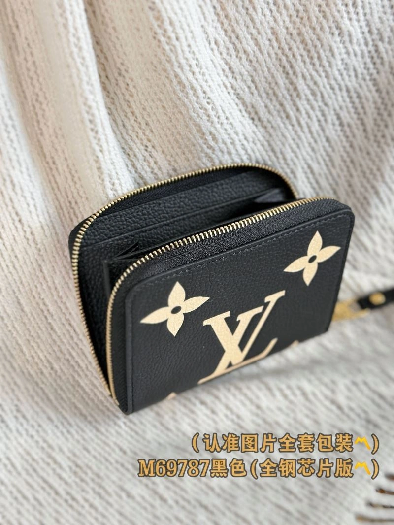 Louis Vuitton Wallets Purse Sporty 66386