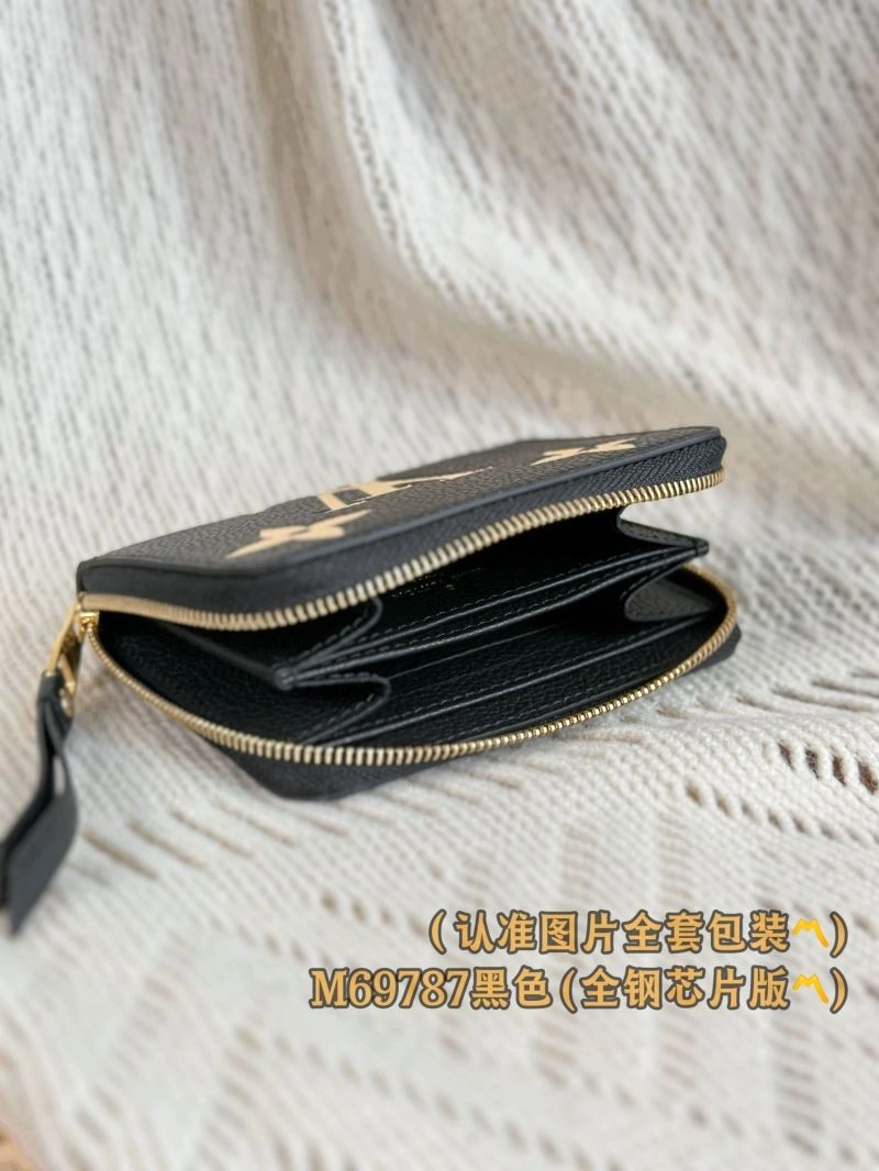 Louis Vuitton Wallets Purse Sporty 66386